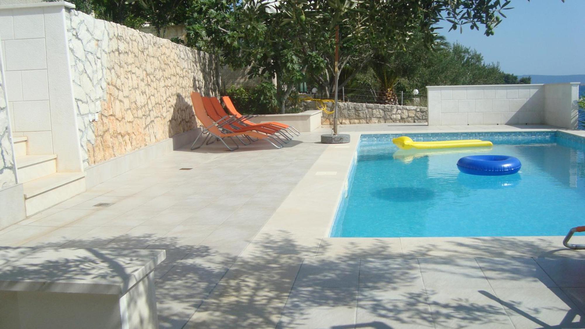 Apartments Niana With Heated Seawater Swimingpool Donji Okrug  Dış mekan fotoğraf
